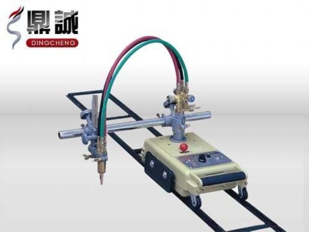 點(diǎn)擊查看詳細(xì)信息<br>標(biāo)題：半自動(dòng)火焰切割機(jī) 閱讀次數(shù)：4378