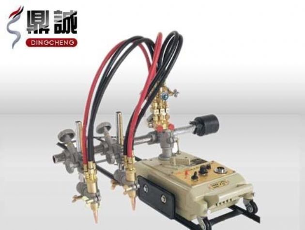 點(diǎn)擊查看詳細(xì)信息<br>標(biāo)題：雙頭多頭火焰切割機(jī) 閱讀次數(shù)：4387