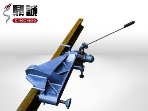 點擊查看詳細信息<br>標題：水平液壓彎軌機 閱讀次數(shù)：4642